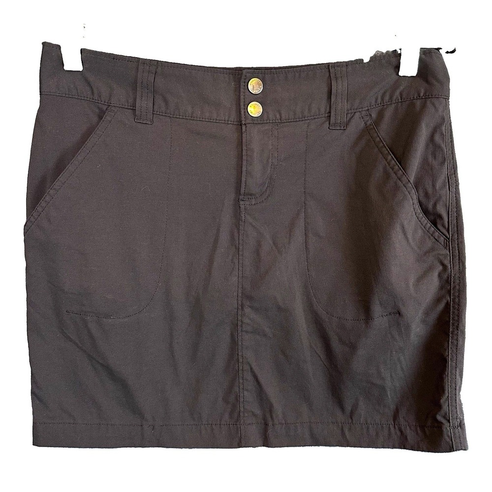 Columbia Women's Black Skort Size 4 Stretch Pockets Flat Front Button Nylon